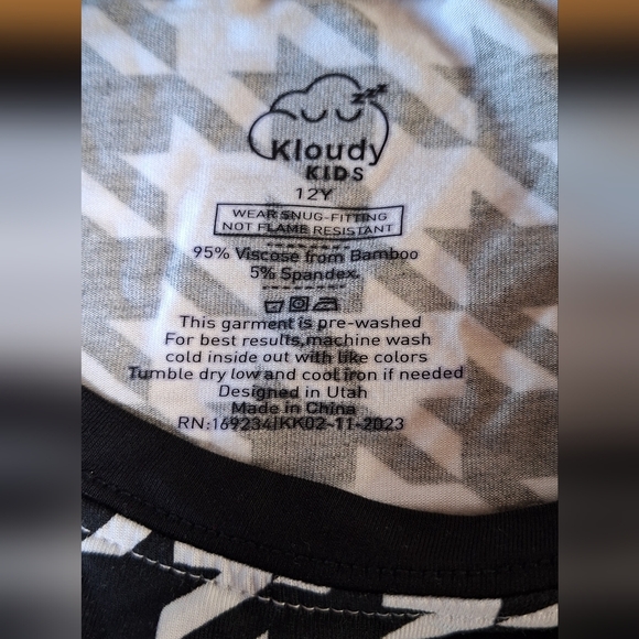 NWT Kids Bamboo Pajamas Set SIZE 12 - Picture 2 of 2